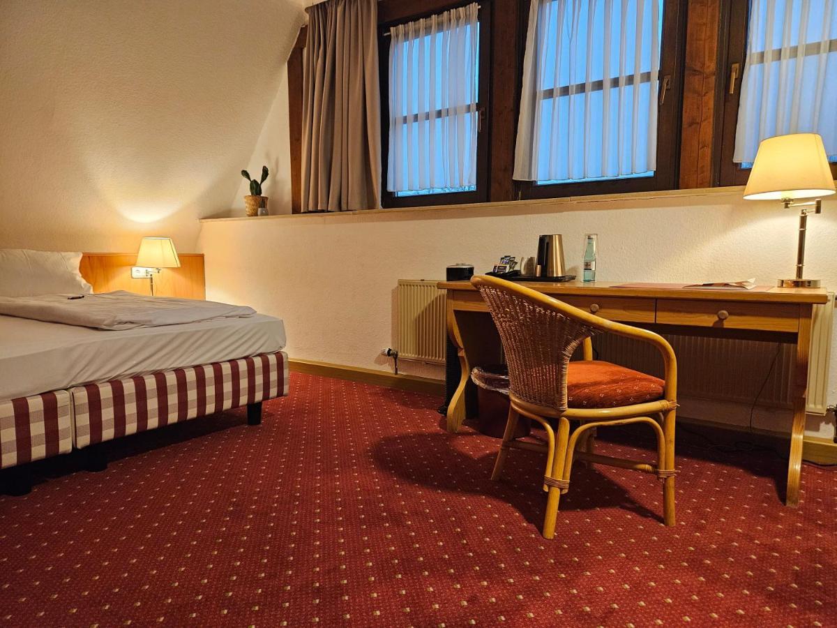 Landhotel Oelmuehle Mombris Exterior photo